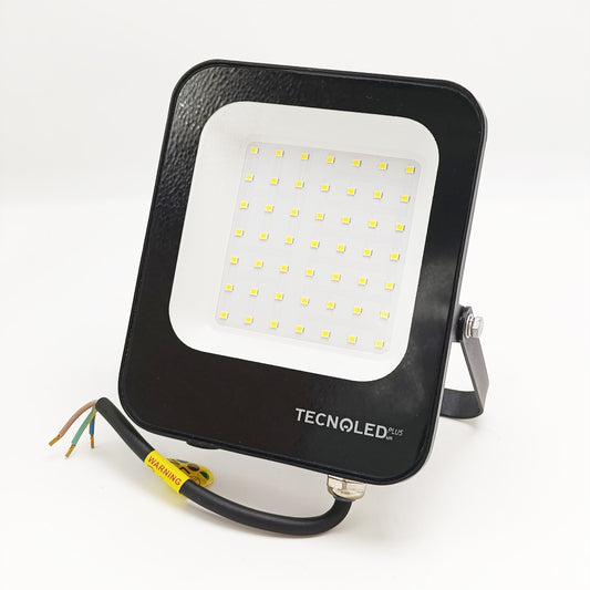 Reflector de LED color negro | 30 Watts | Luz Fría | 6500k