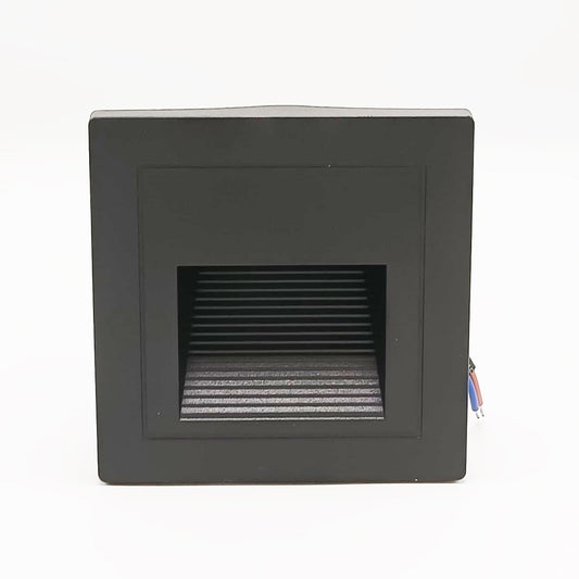 Luz de cortesía cuadrada color negro | 2 Watts | Luz cálida | 3000k