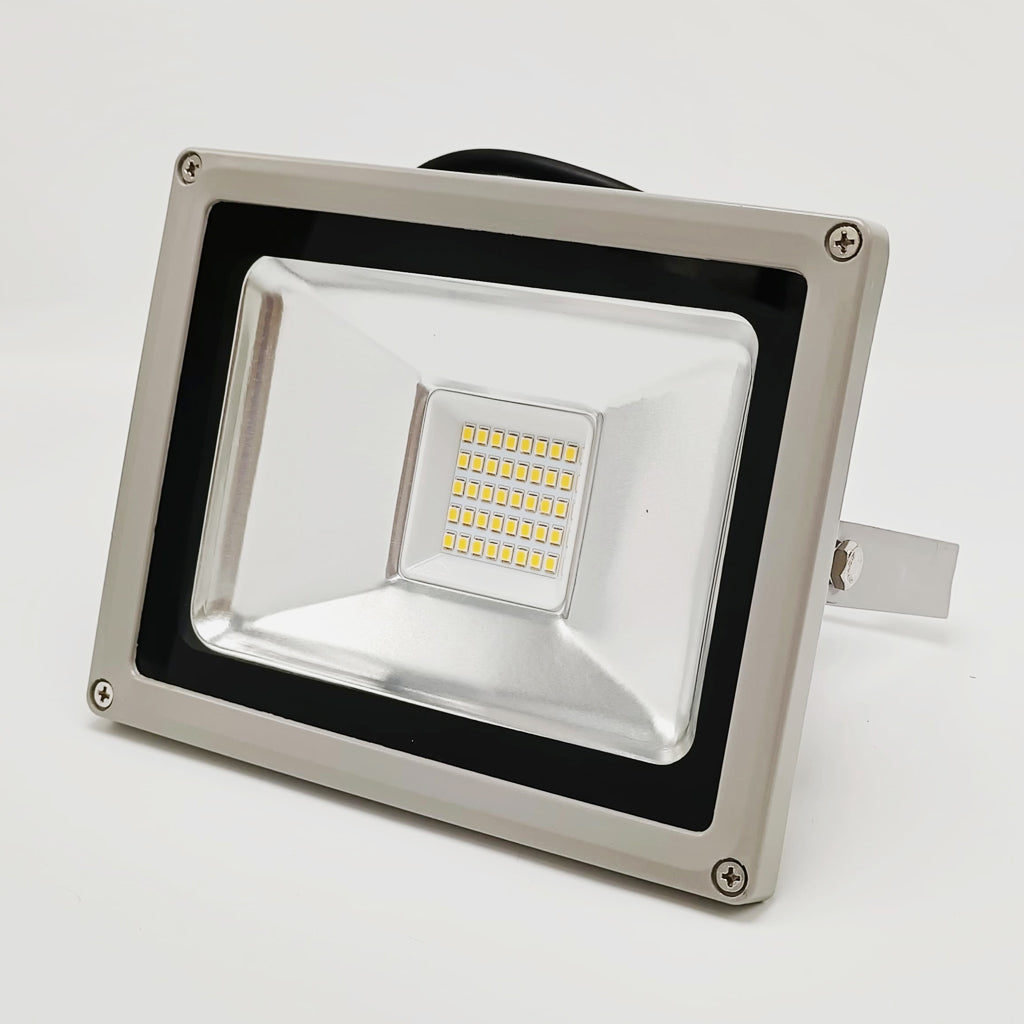 Reflector para uso industrial o residencial 20 watts